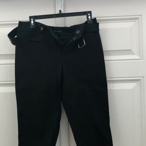 Long shorts with belt